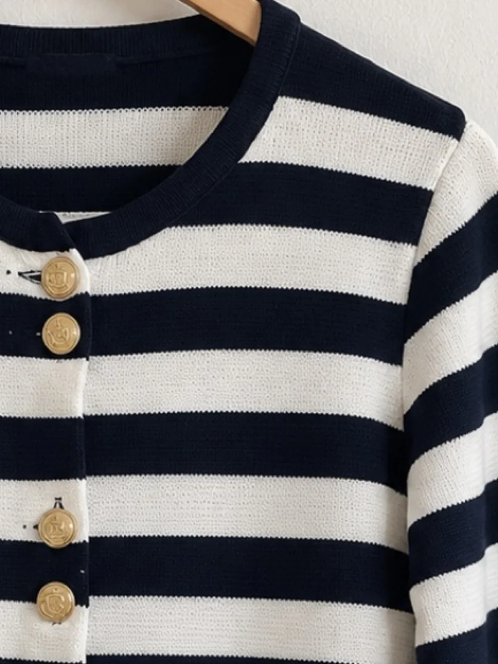 Zara Striped Gold Button Thick Knit Cardigan L Navy Ivory Cotton Blend Nautica